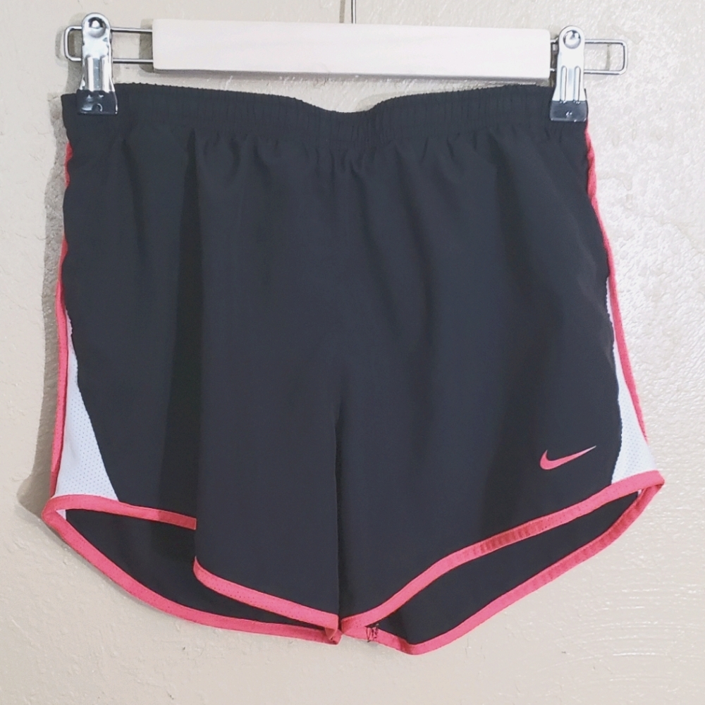Youth Girls Nike shorts